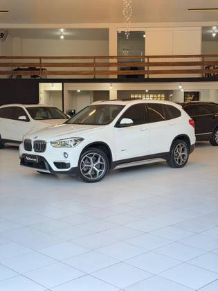 BMW X1 2.0 16V TURBO ACTIVEFLEX SDRIVE20I X-LINE 4P AUTOMÁTICO BMW X1 2.0 16V TURBO ACTIVEFLEX SDRIVE20I X-LINE 4P AUTOMÁTICO